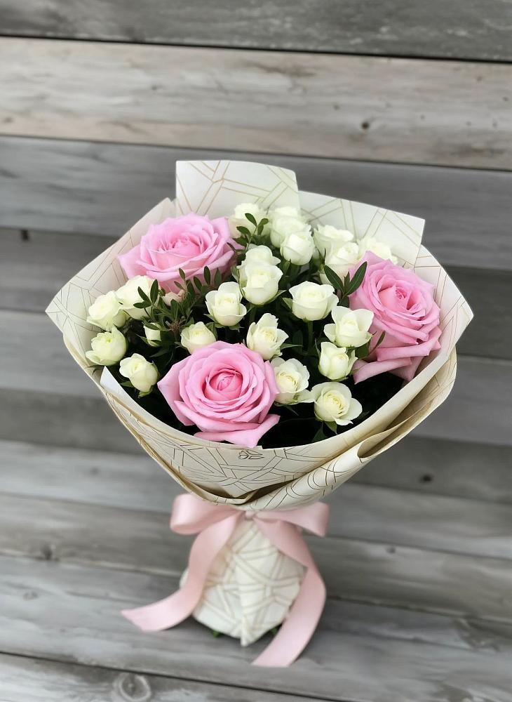 Букет цветов из: Розы в Прогрессе