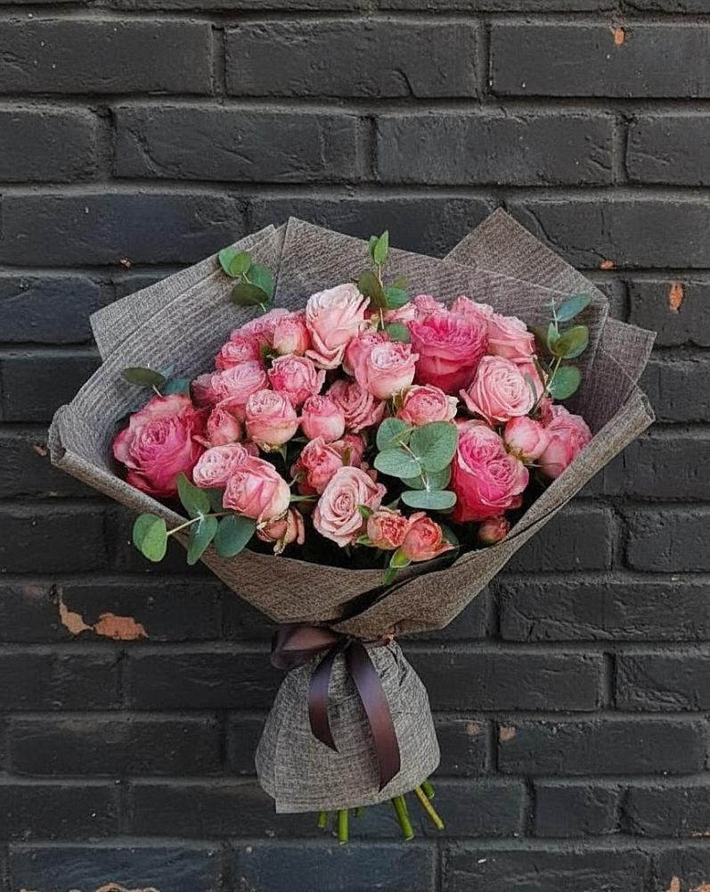 Букет цветов из: Розы в Прогрессе