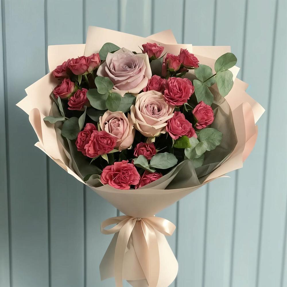 Букет цветов из: Гвоздики и Розы в Прогрессе