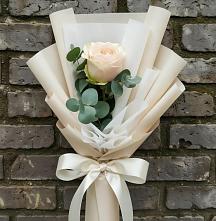Букет цветов из:  Розы в Прогрессе
