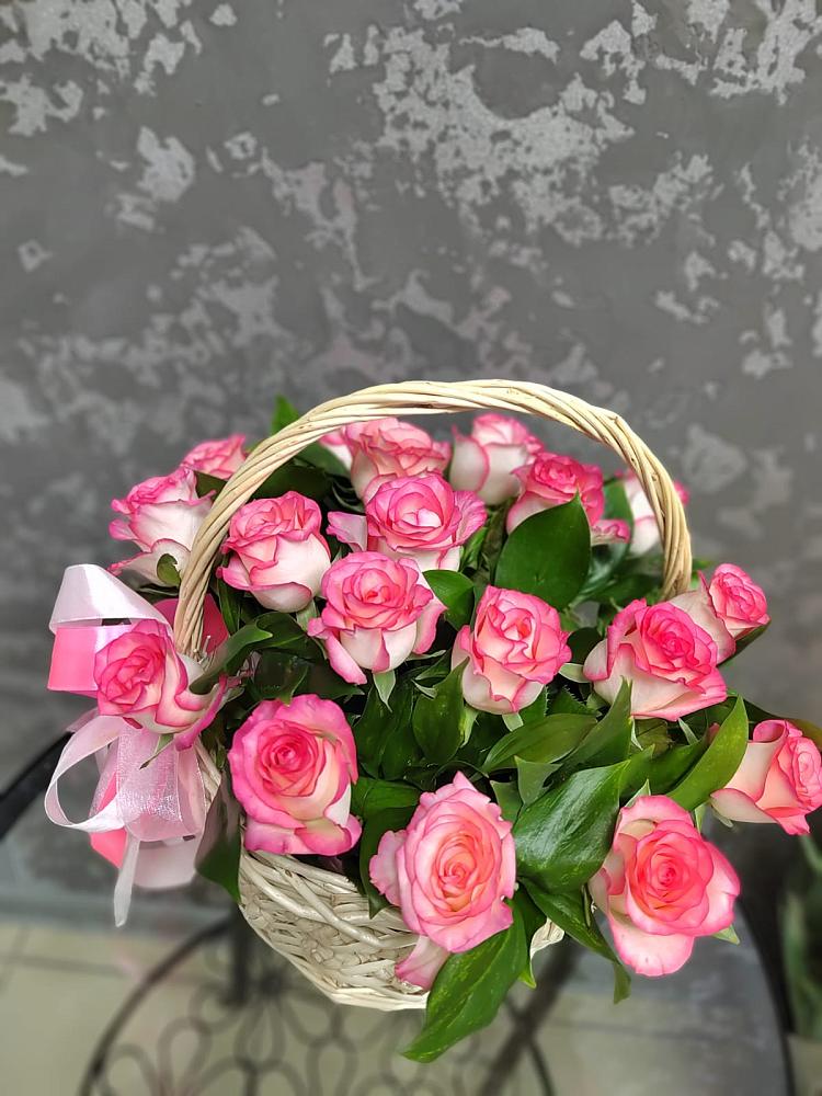 Цветочная композиция из Розы в корзине в Прогрессе