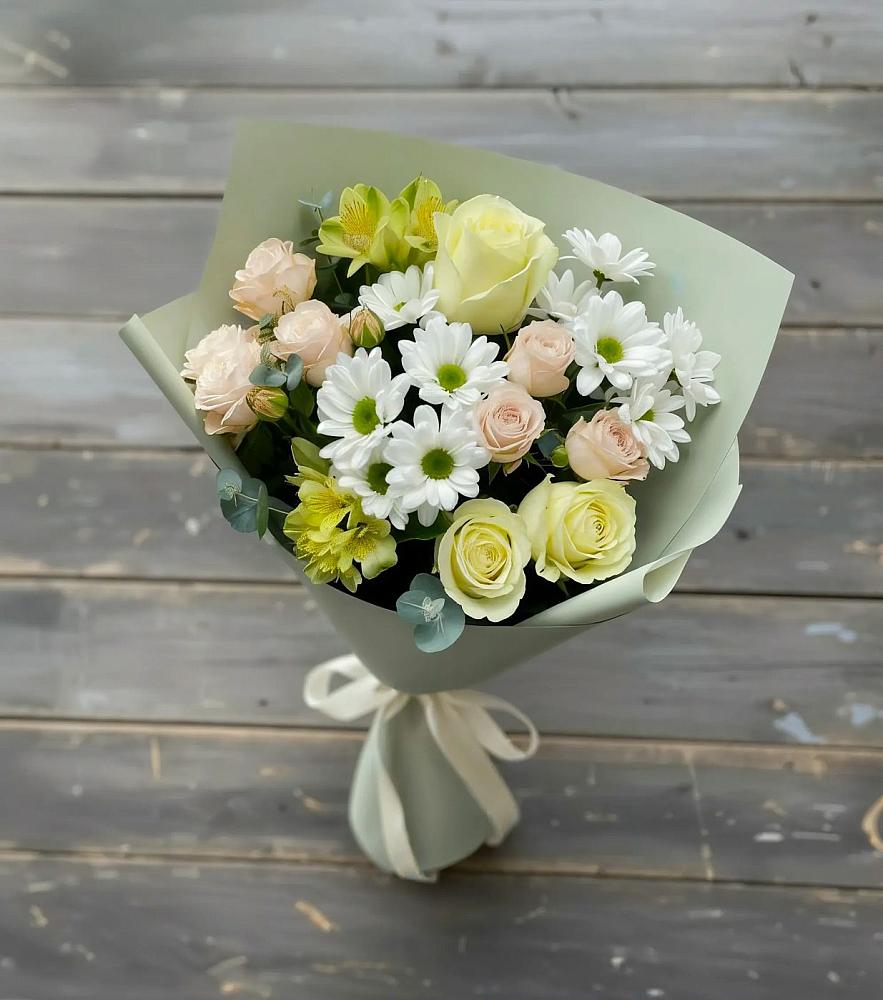 Букет цветов из: Альстромерии, Розы и Хризантемы в Прогрессе