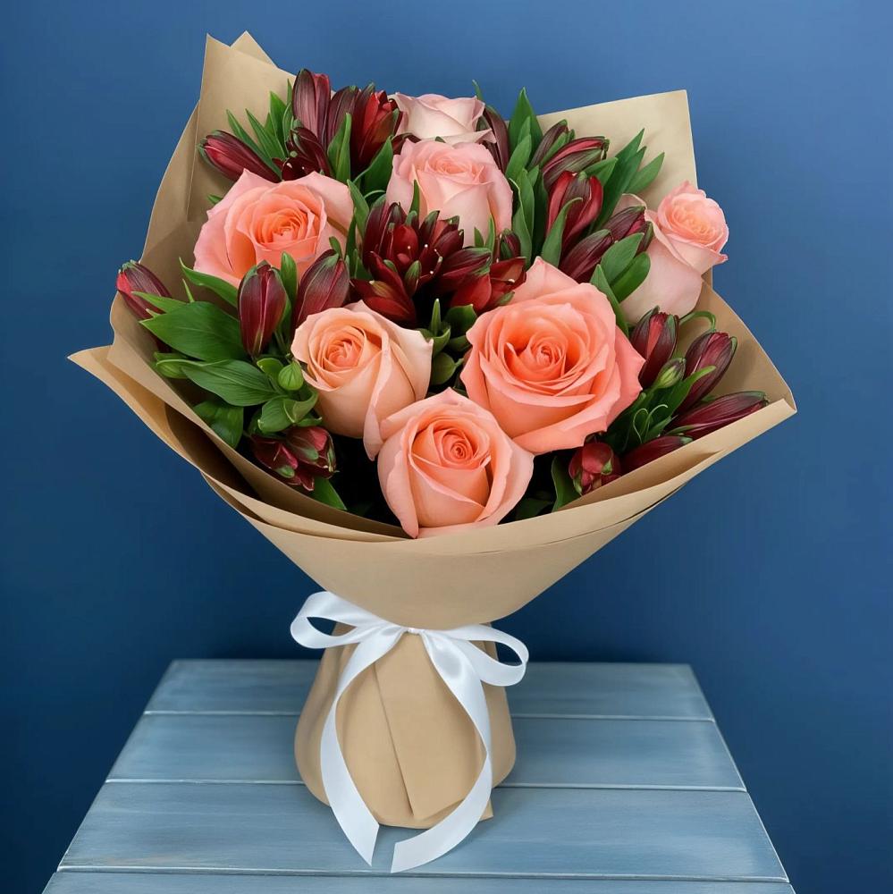 Букет цветов из: Розы и Альстромерии в Прогрессе