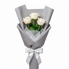Букет 3 белые розы в Прогрессе