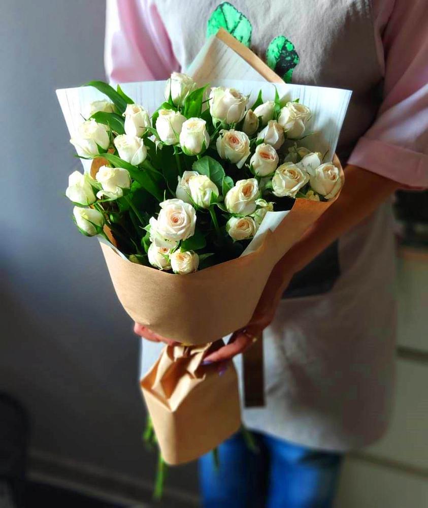 Букет цветов из: Розы в Прогрессе