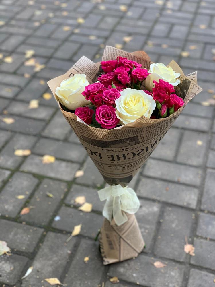 Букет цветов из: Розы в Прогрессе