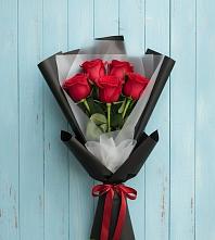 Букет цветов из:  Розы в Прогрессе